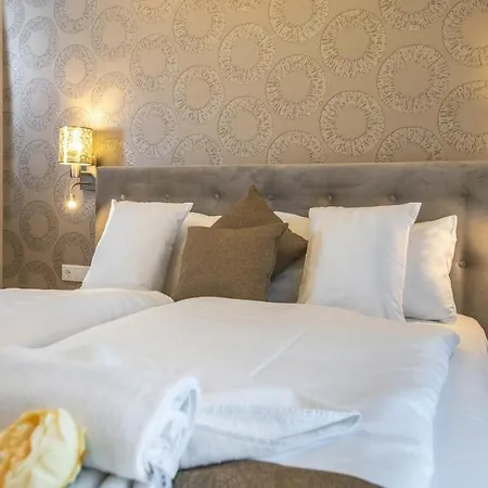 Apart-hotel Carbona 105 *