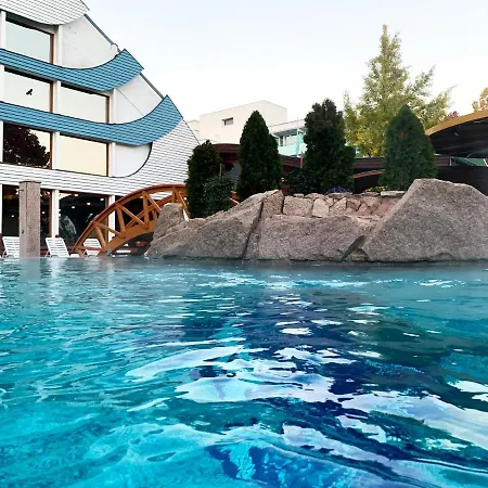 Carbona 105 Aparthotel Hévíz