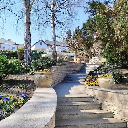 Aparthotel Carbona 105 4*