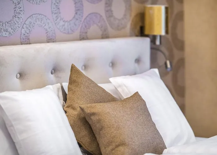 アパートホテル Carbona 105 4*