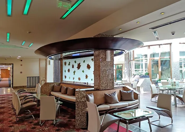 Carbona 105 アパートホテル