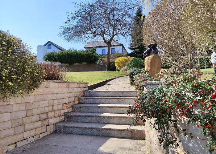 Carbona 105 アパートホテル 4*